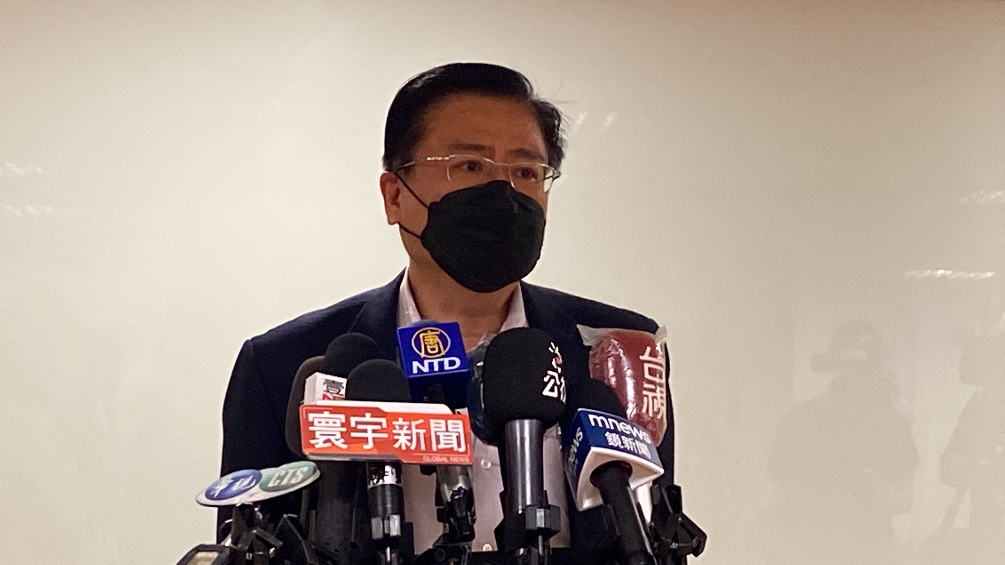 【壹蘋新聞網】政院宣布10/13入境解禁　許舒博：希望可再提前不要放鴿子