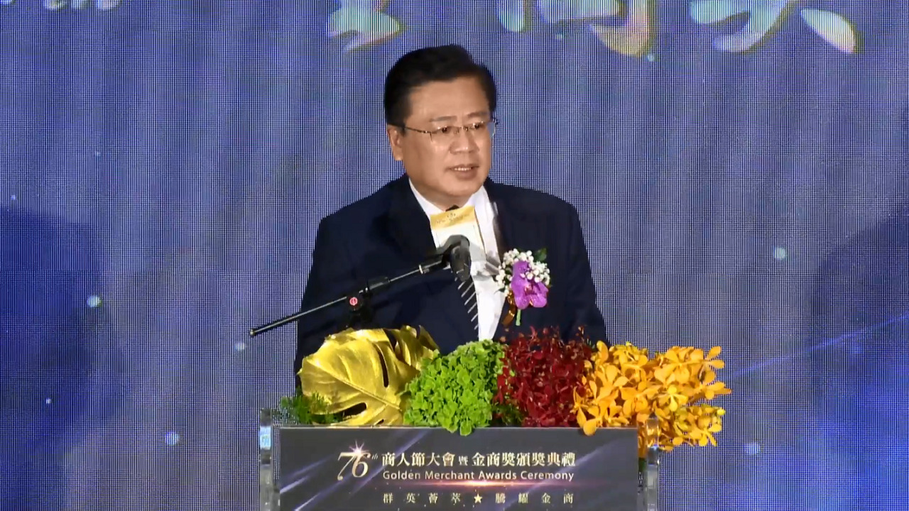 【中央廣播電臺】經濟靠內需支撐 許舒博：關鍵在防疫降級解封